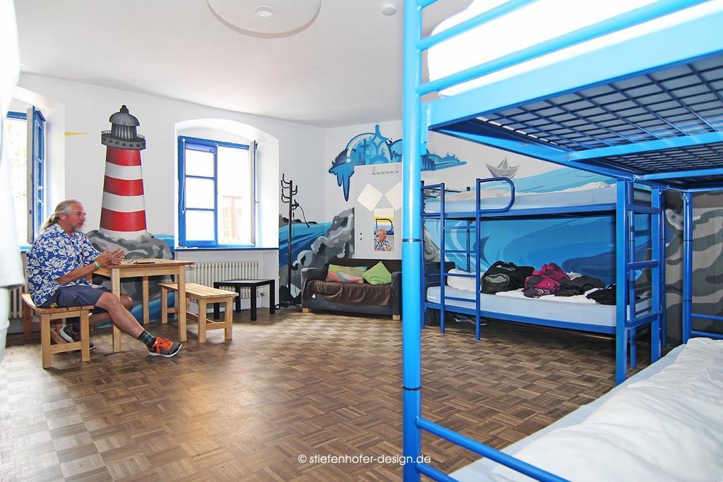 Brook Lane Hostel Regensburg Ngoại thất bức ảnh
