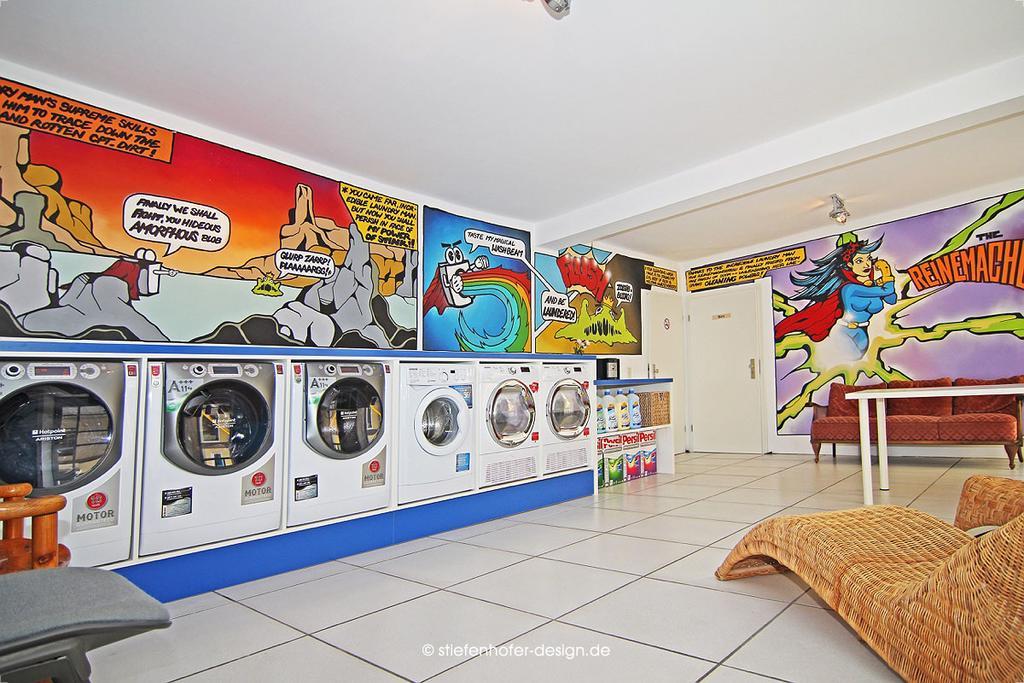 Brook Lane Hostel Regensburg Ngoại thất bức ảnh